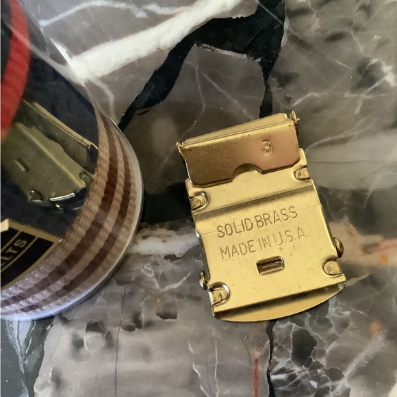 NWOT vintage men’s set of 3 interchangeable web brass tip brass buckle belts - Picture 4 of 5